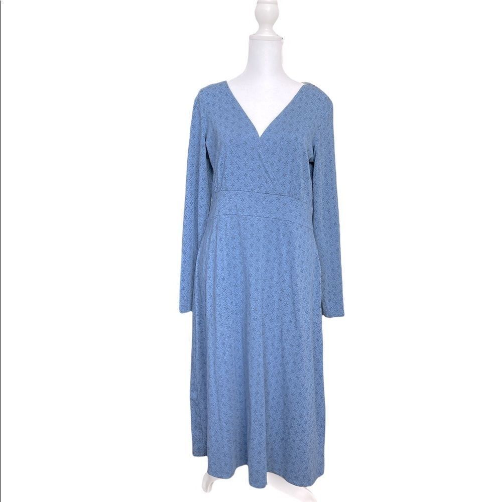 - L.L. Bean dress M